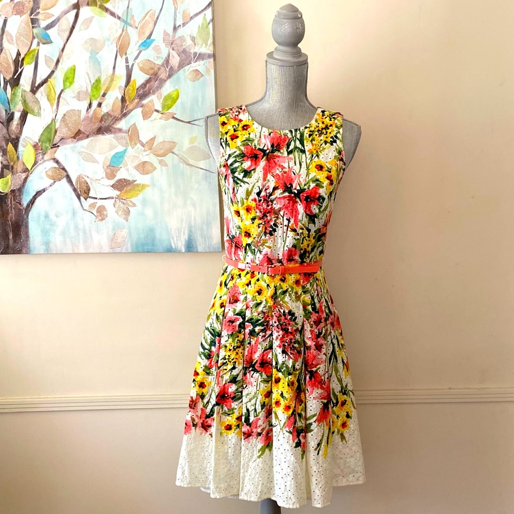 TOMMY HILFIGER 🪸💛FLORAL💛🪸  BELTED SLEEVELESS DRESS SIZE 2 🌟LIKE NEW🌟